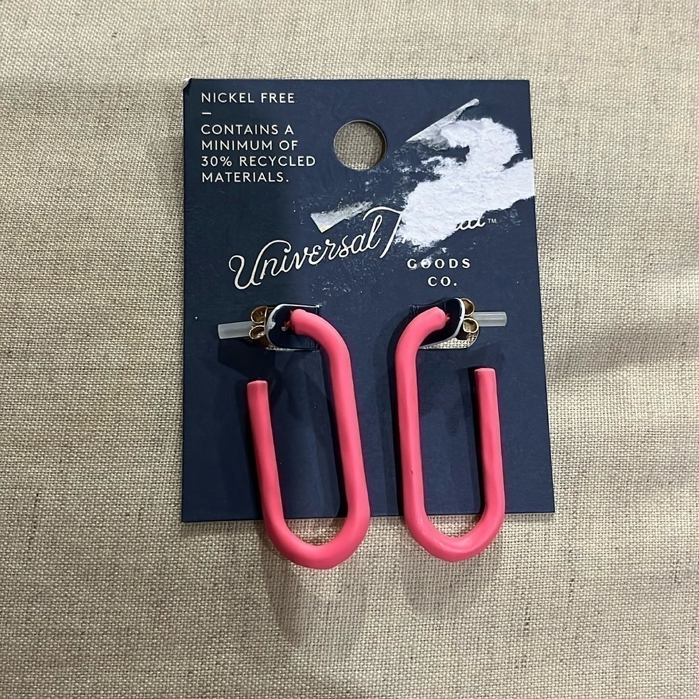 NWT retro-vibe bright pink post earrings